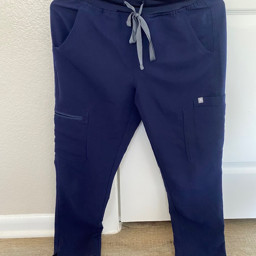 Figs XSP Yola Skinny Navy Scrub Pants
